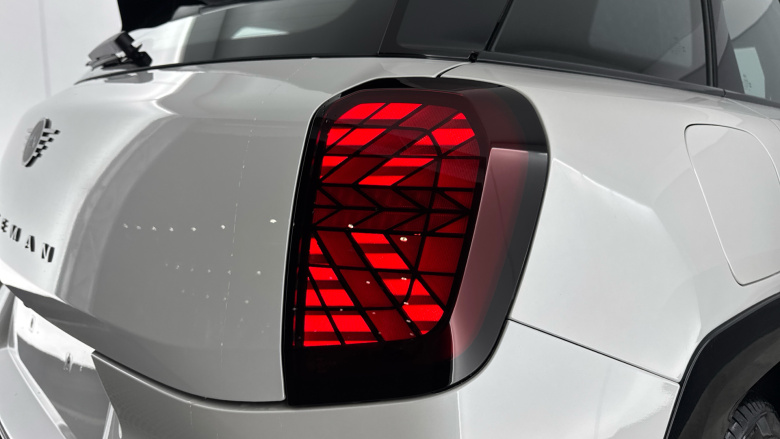 MINI Aceman 135kW E Sport [Level 1] 43kWh 5dr Auto Electric Hatchback